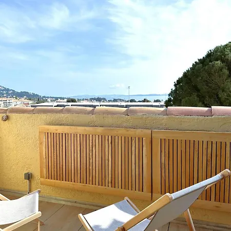 Carele Cosy Pour 6 Personnes Avec Vue Mer A Carqueiranne