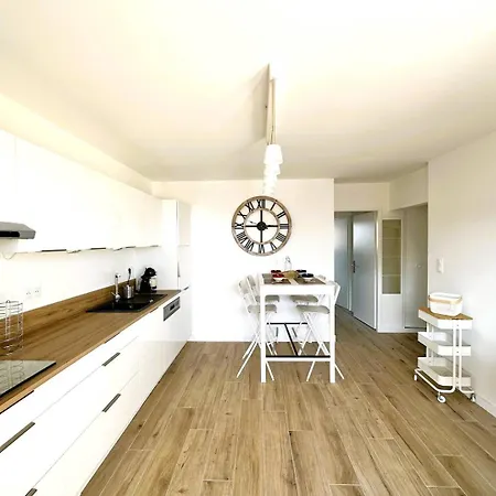 Apartment Carele Cosy Pour 6 Personnes Avec Vue Mer A *