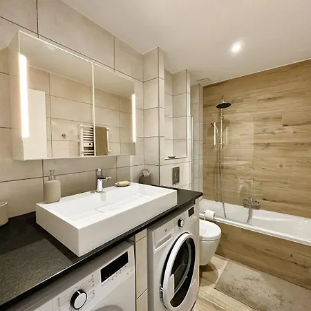 Apartment Carele Cosy Pour 6 Personnes Avec Vue Mer A *